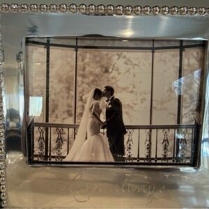 Mariposa Silver Frame with Beaded Edge- new in box